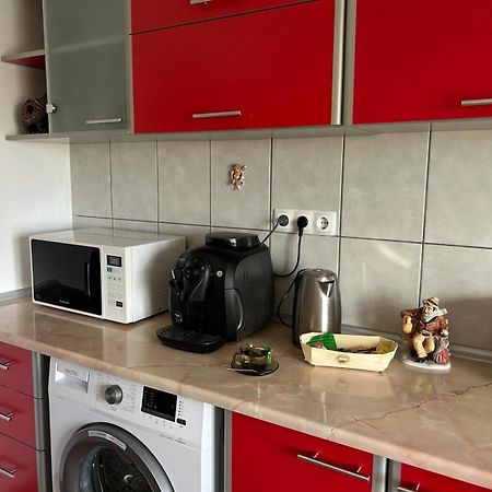 Harmony Luisa Apartment #Enjoy#Otopeni# Bagian luar foto